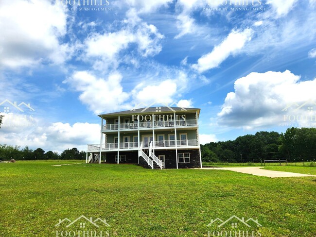 Photo - 128 Hudgins Lake Rd