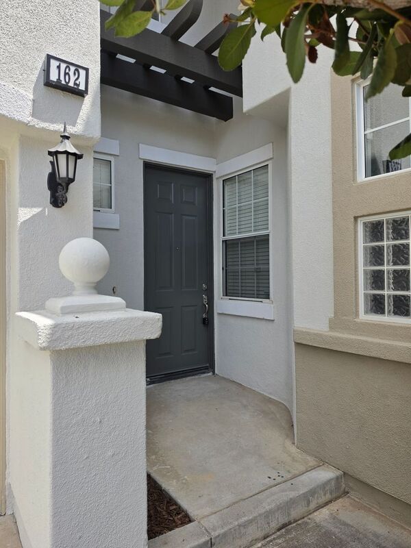 Photo - 162 Seacountry Ln