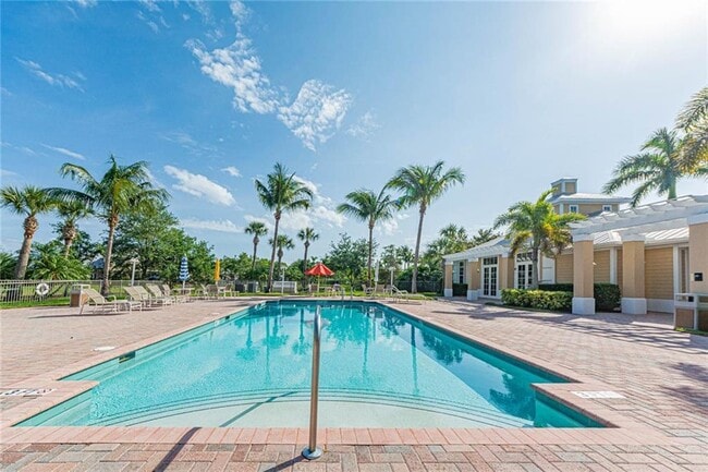 Photo - 1825 Bridgepointe Cir