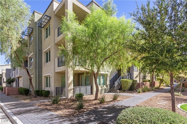 Building Photo - 11257 Rainbow Peak Ave Unit 204 Rental