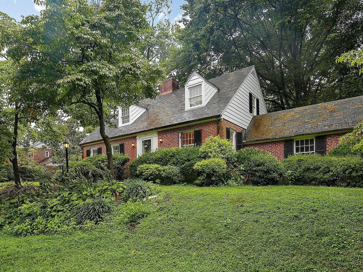 Photo - 5806 Kenmore Rd