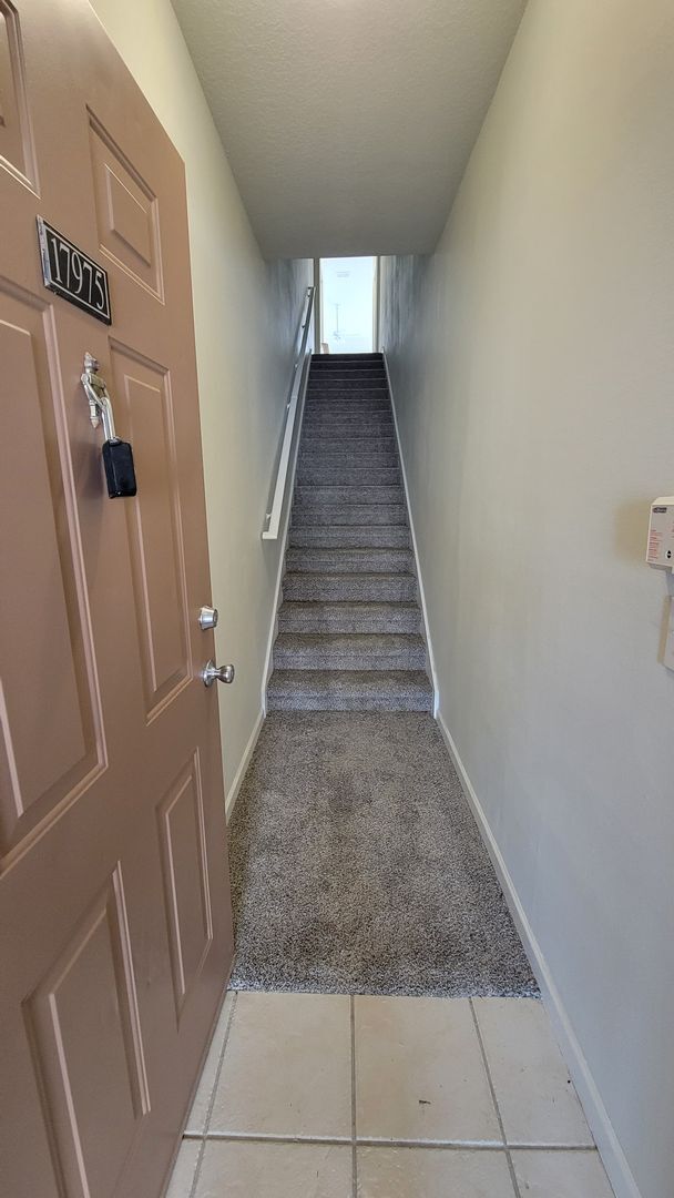 Photo - The Villas Condominiums  2/2 AVAILALBE NOW!