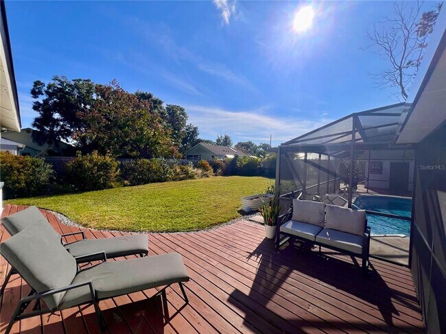 Photo - 338 Brassie Dr