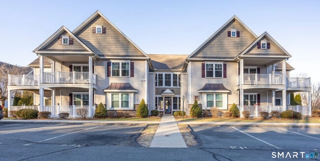 Building Photo - 95 South Ridge Lane Unit FGL-2