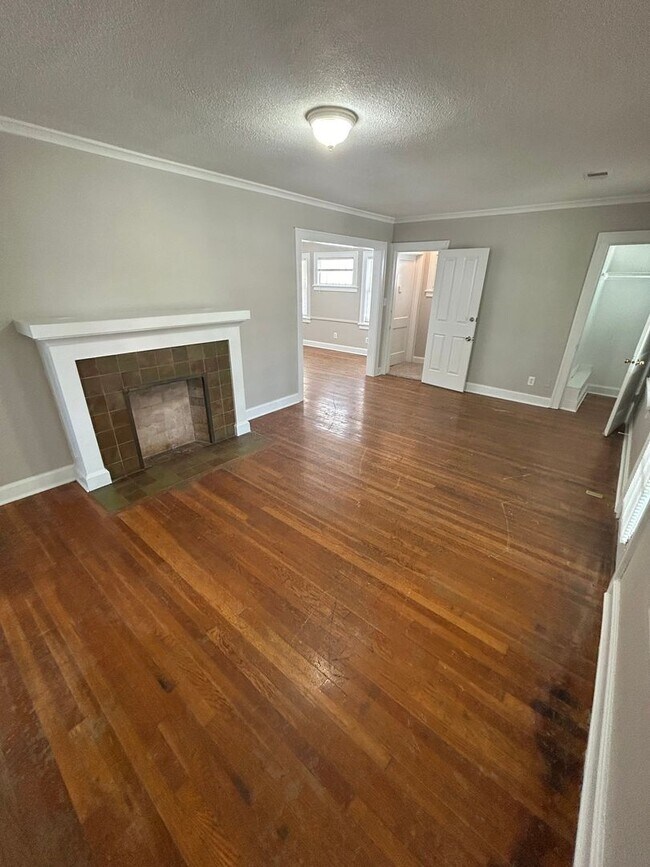 Photo - 5424-5426 Harrison St. Unit 5426 Harrison St. 2F