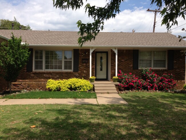 Photo - 9420 Mahler Pl House