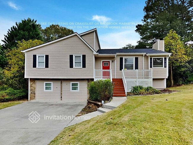 Building Photo - 4030 Leicester Dr NE