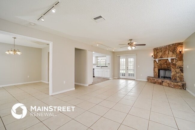 Photo - 1507 Providence Cir