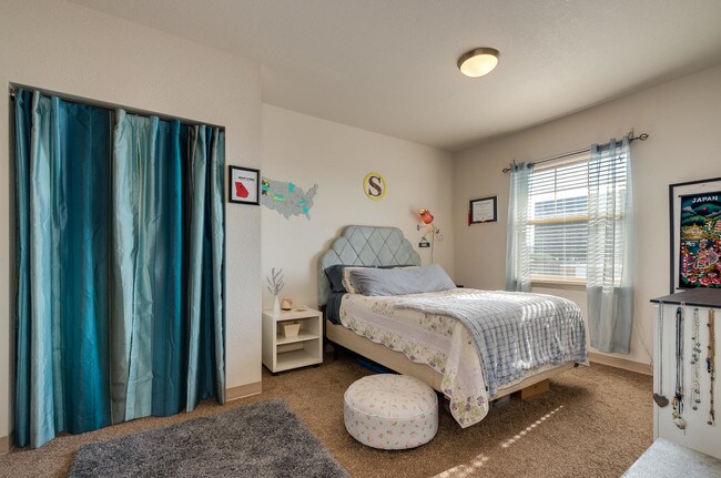 Photo - Peregrine Place Apartments