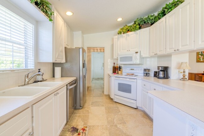 Photo - Fully furnished, 2-bedroom, 2 bath, 2 car garage villa