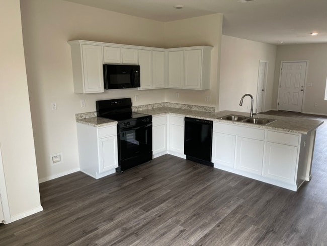 Photo - 2609 S Silver St