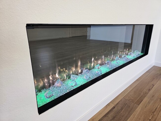 Photo - 10113 Sequoia Fls Pl