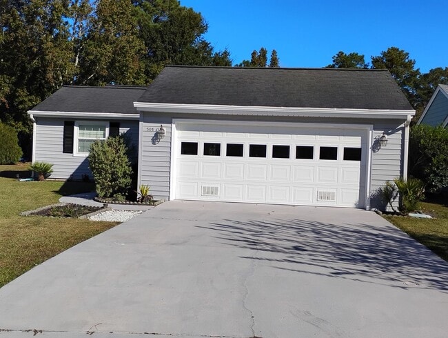 Building Photo - Gleneagles Drive