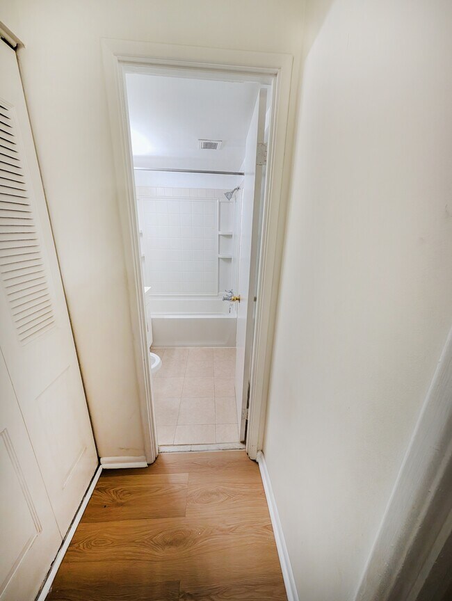 Photo - 11402 Cherry Hill Rd