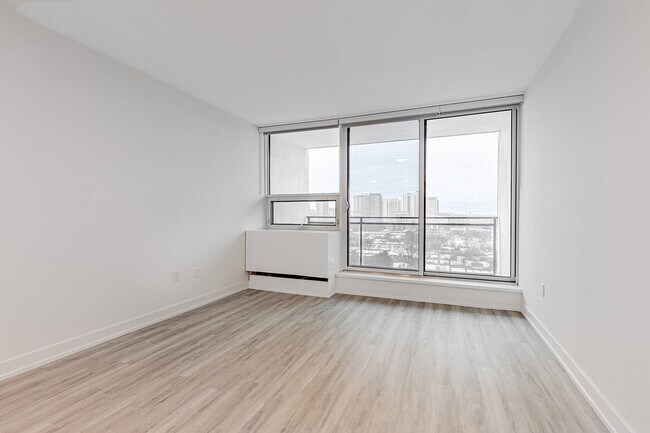 Photo - 191 Sherbourne St