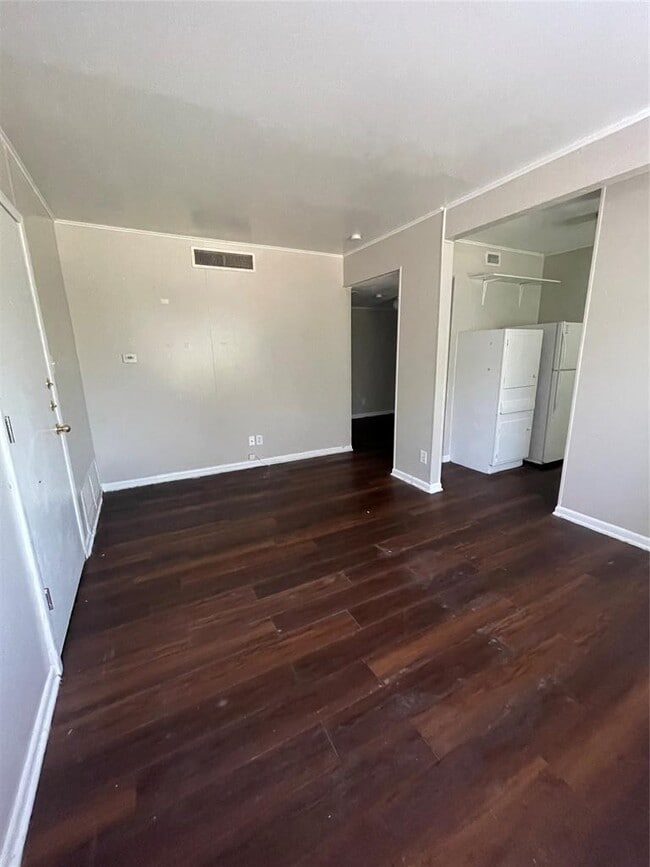 Photo - 3304 Red River St Unidad 102