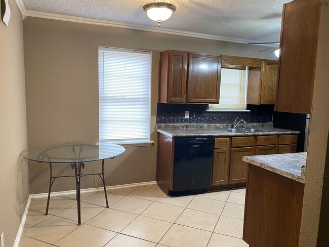 Photo - 5208 Allegheny Dr