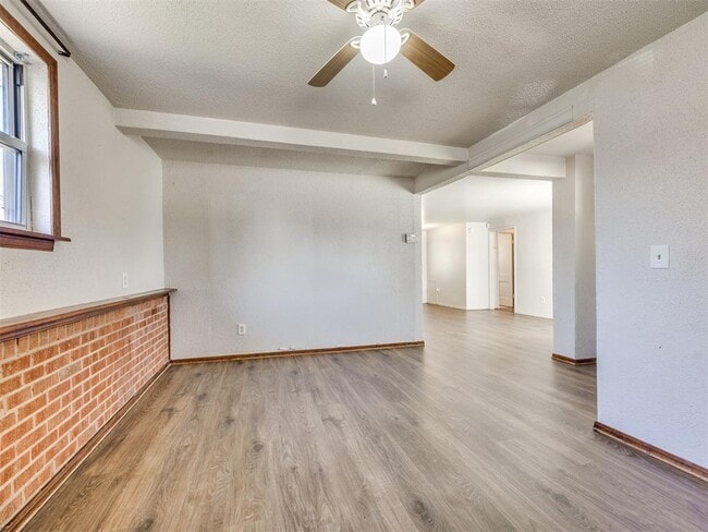 Photo - 3637 Firethorn Dr