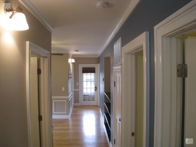 Photo - 3 bedroom in Brighton MA 02135 Unit 2
