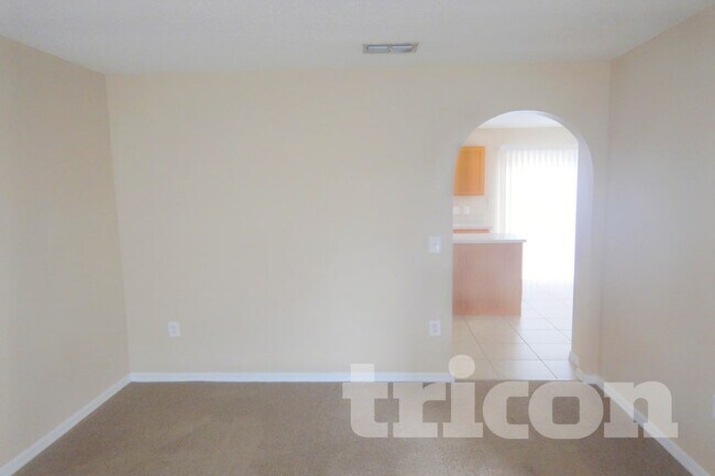 Photo - 5512 Treig Ln