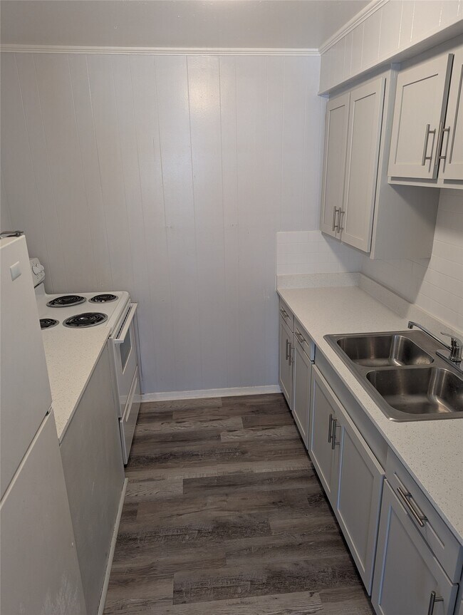 Photo - 1311 1/2 21st St Unidad 2