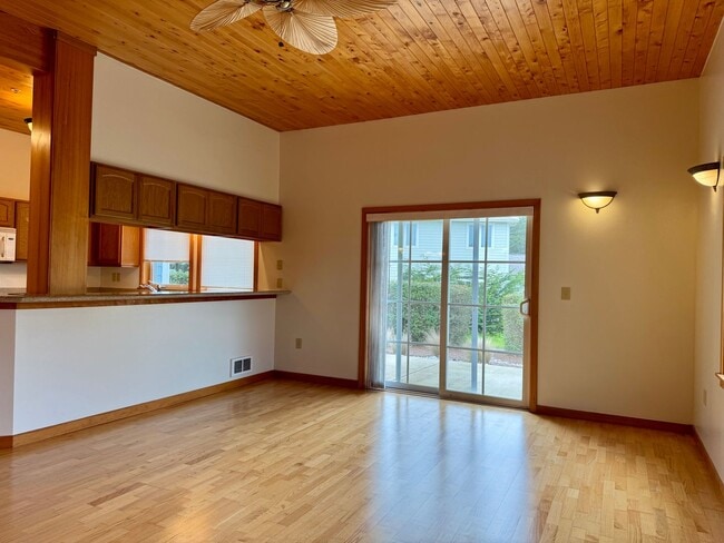 Photo - Single-Level 2BD/2BA in Face Rock Village – Bandon Beach Living Awaits