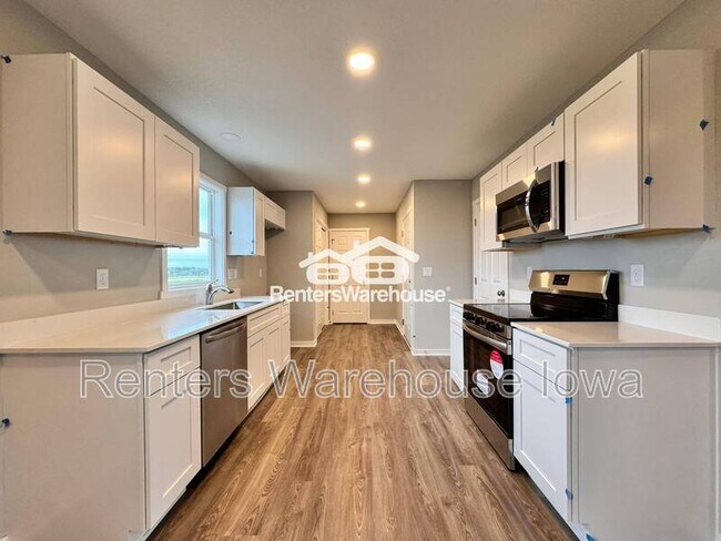 Photo - 1003 Adler Ct