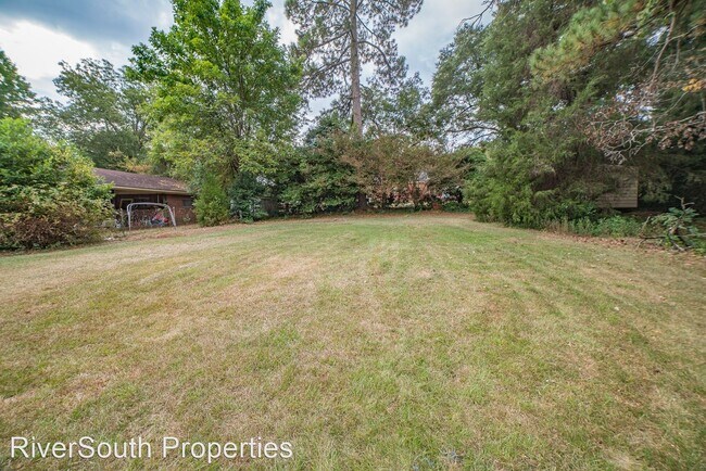 Photo - 3 br, 1 bath House - 2636 52nd St