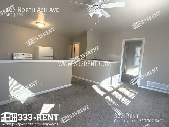 Photo - 117 N Ash Ave
