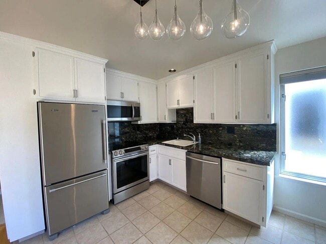 Photo - 1565 Noe St