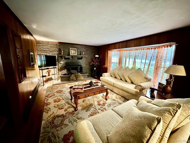 Photo - 1360 Gulf Rd