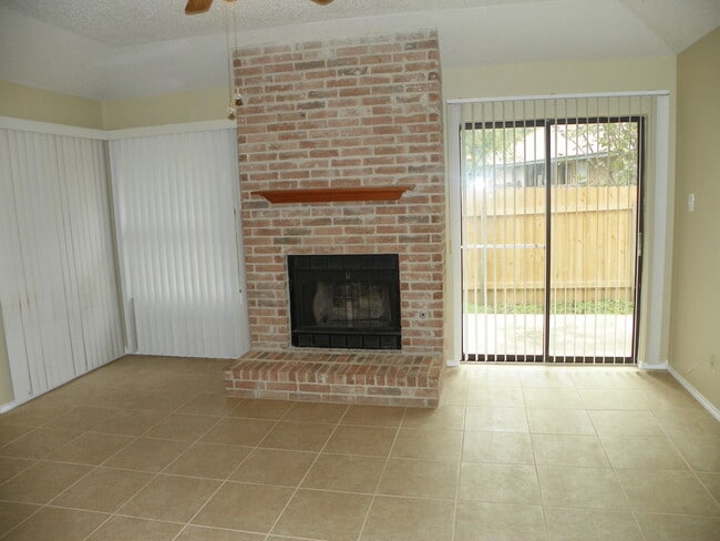 Building Photo - 12306 Los Indios Trail Unit A