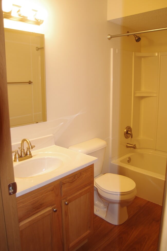 Photo - 17 Woodland Oaks Dr Unit Woodland Oaks