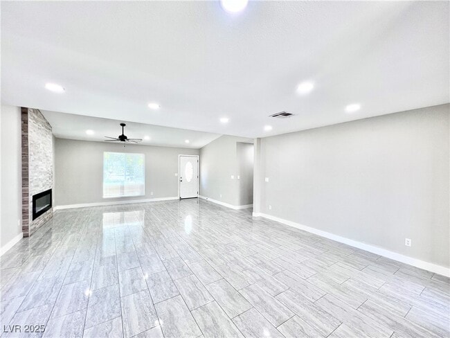 Photo - 5828 W Divers Cove Way