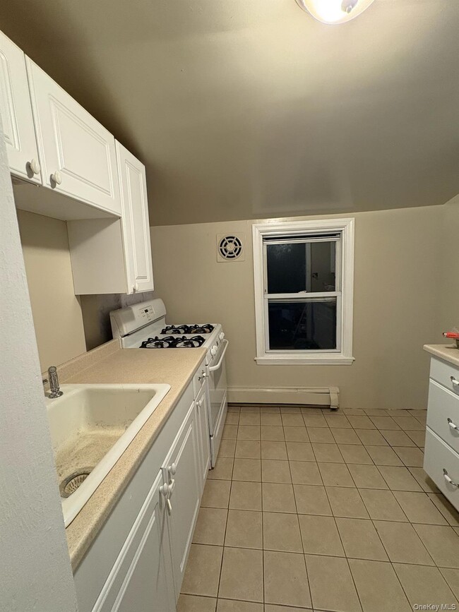 Photo - 47 G St