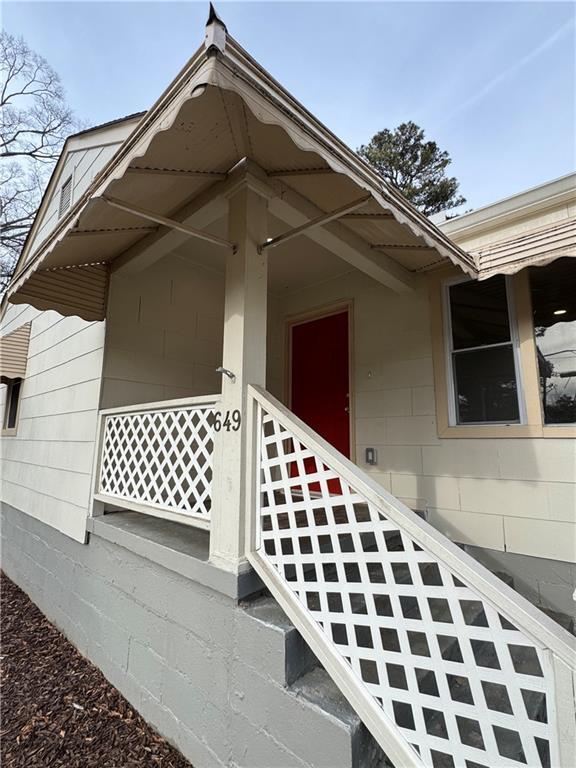 Photo - 649 Valley Brook Rd