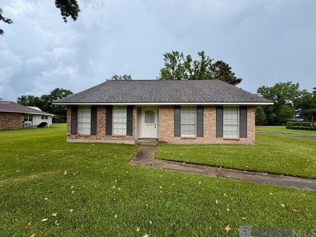 Building Photo - 40174 Alise Ave