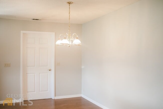 Photo - 20 Lakeside Dr