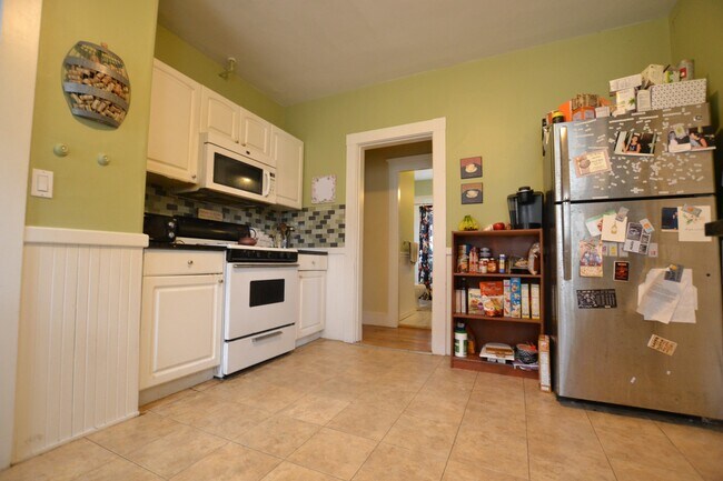 47 Hobson St Unit 2