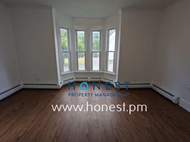 Photo - 41 Windsor St