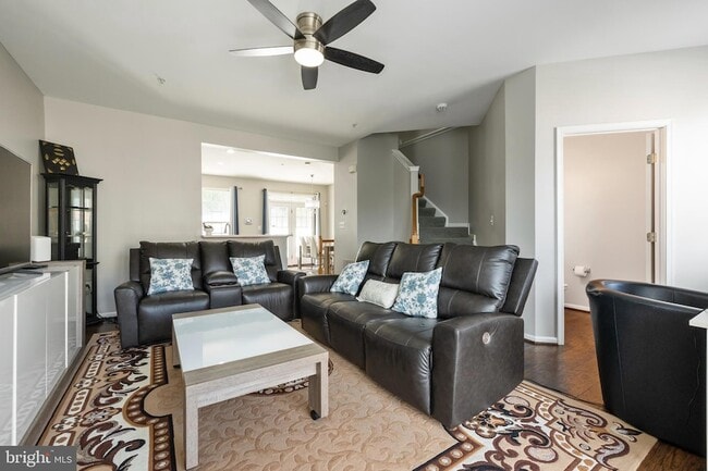 Photo - 4004 Meadow Trail Ln