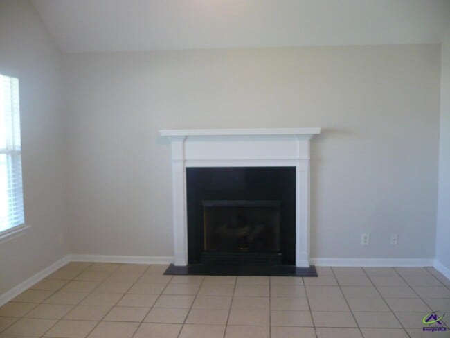Photo - 305 Grand Ave