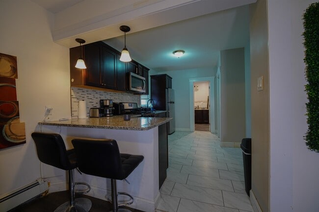 Photo - 542 41st St Unit 2