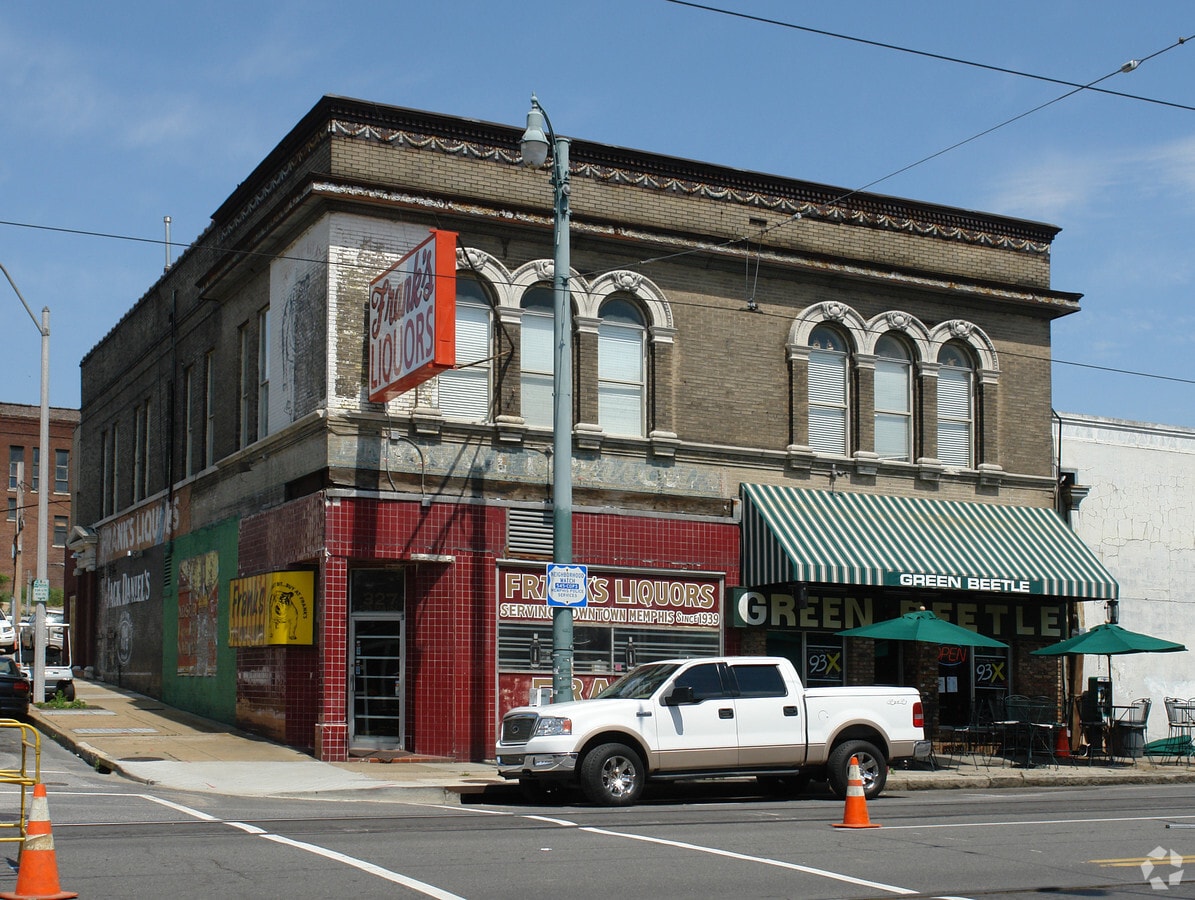 Photo - 325-327 S Main St