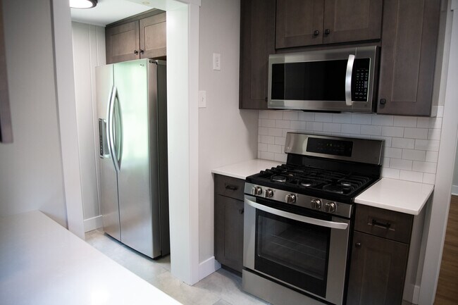 Photo - 151 Morrison Dr