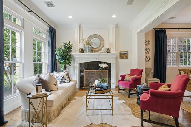 Photo - 2704 Amherst Ave