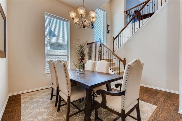 Photo - 2642 Calmwood Dr