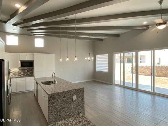 Photo - 12360 Desert Wolf Ave