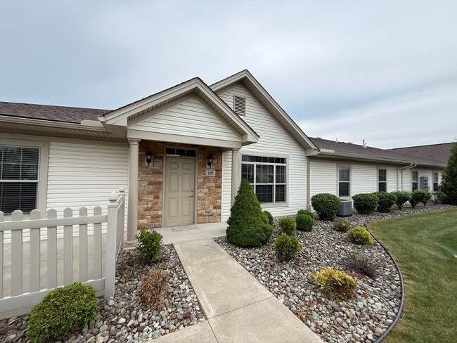 Hermitage Hills Apartments