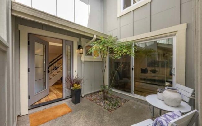 Photo - 6 Crippleridge Ct Townhome
